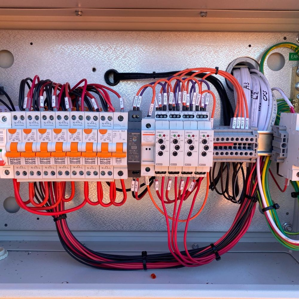 Electricians in Perth